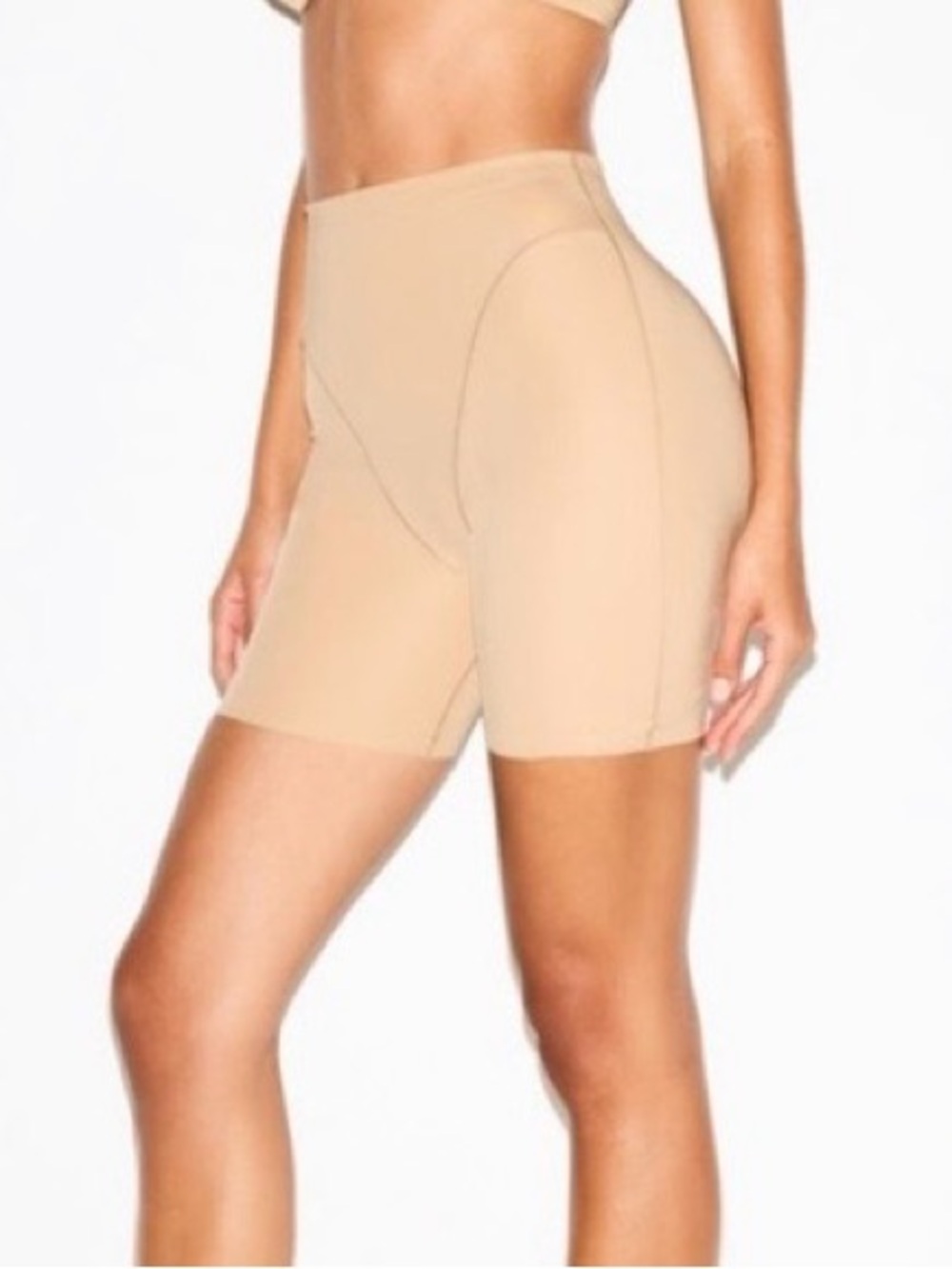 NWT SKIMS Body, Butt & Hip Enhancing High-Waist Mid-Thigh Shapewear